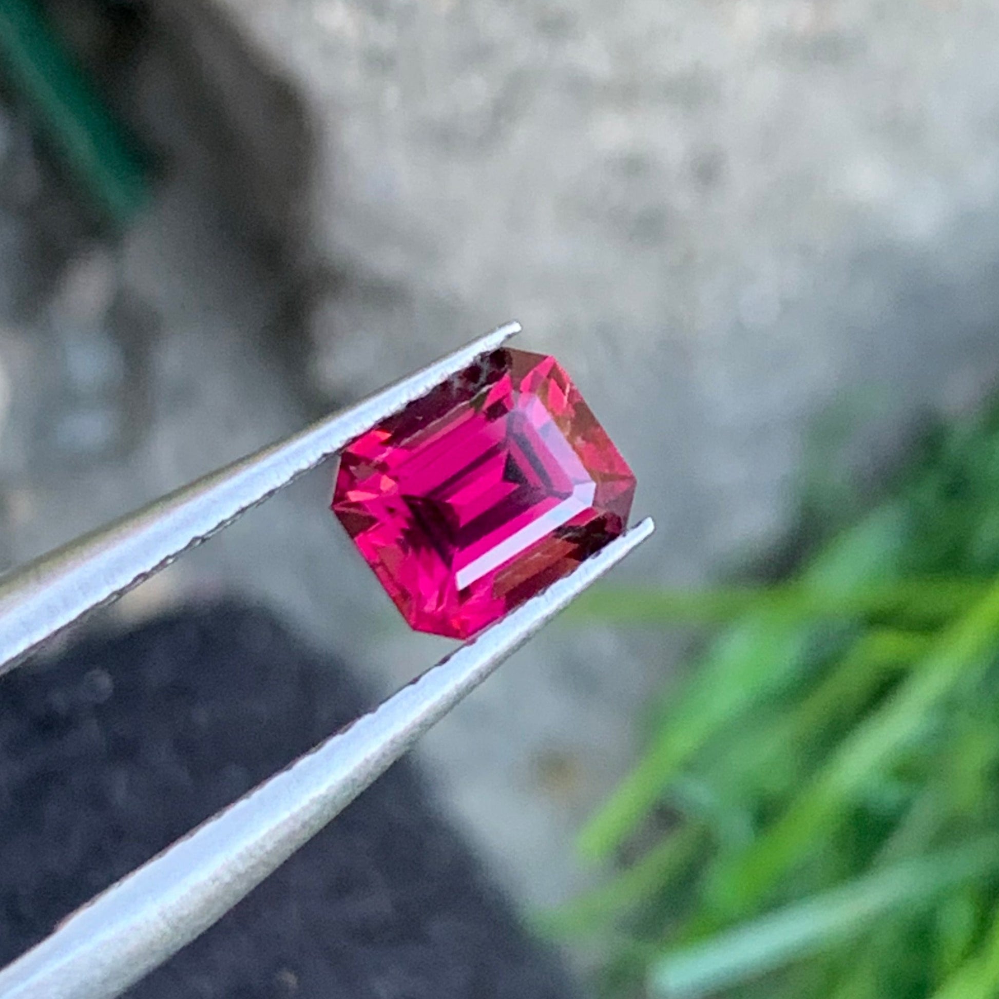 pinkish red ring
