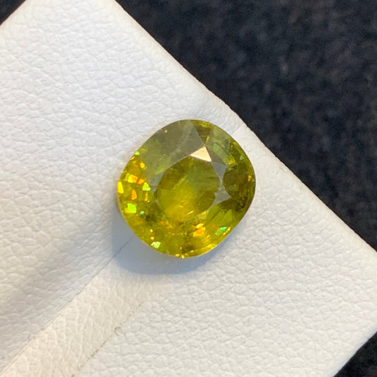 Yellow Green Sphene Gemstone, Cushion Cut 3.50 Cts