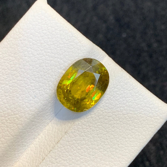 Yellow Green Sphene Gemstone, Cushion Cut 4.05 Cts