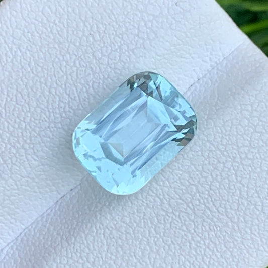 Aquamarine Gemstone from Pakistan, Cushion Cut 4.10 Cts