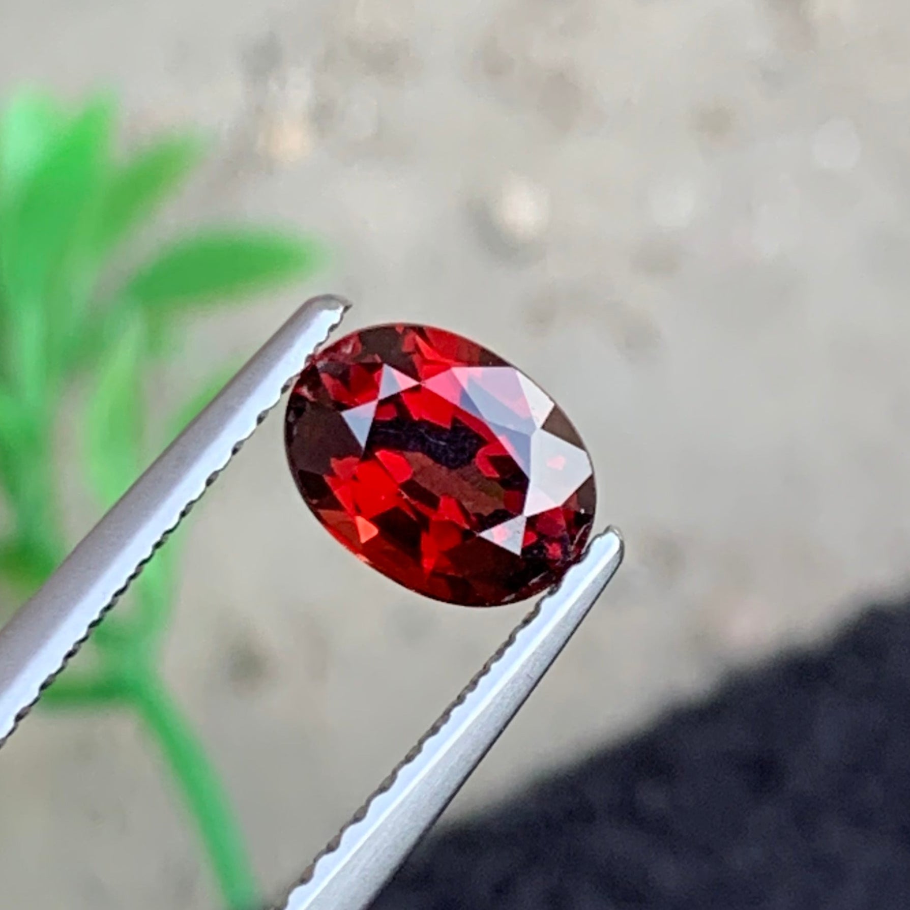 Carat Natural Red Spinel – Oval Shape Gemstone from Burma Onest