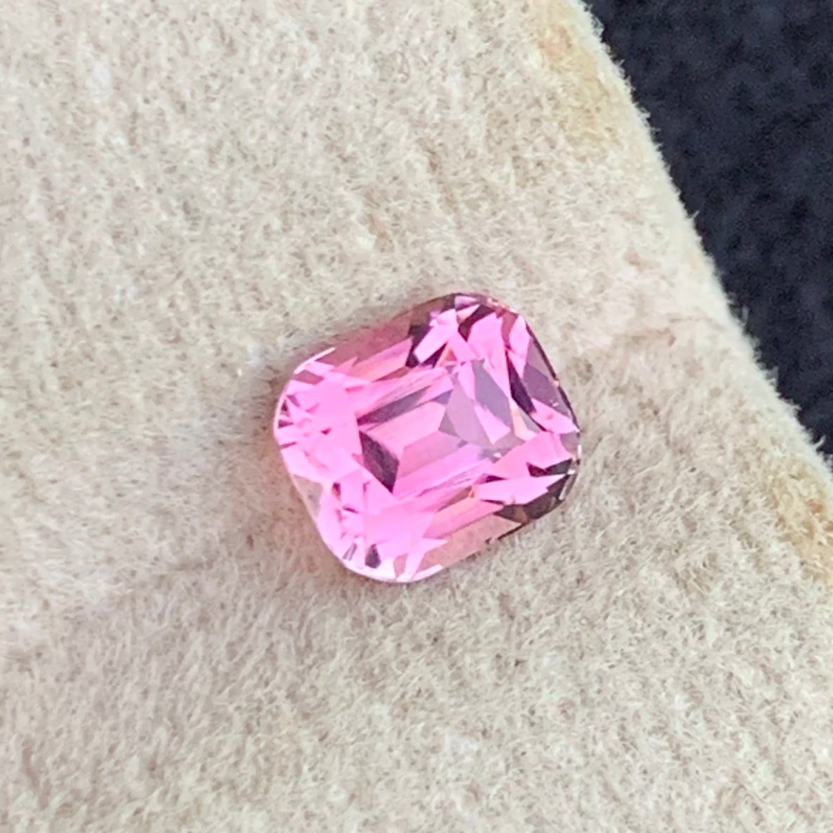 Pink Tourmaline ring
Pink Tourmaline pendant
0.90 carat luminous pink tourmaline from Afghanistan
Cushion cut pink tourmaline loose stone for jewelry making