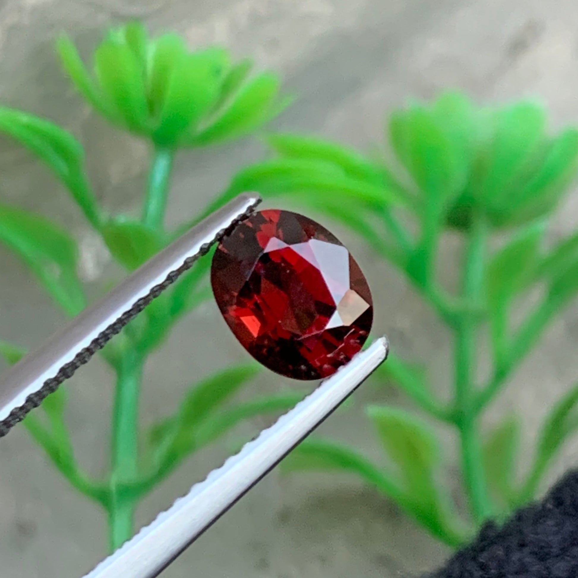 1.20 carat red spinel gemstone

burma red spinel oval cut