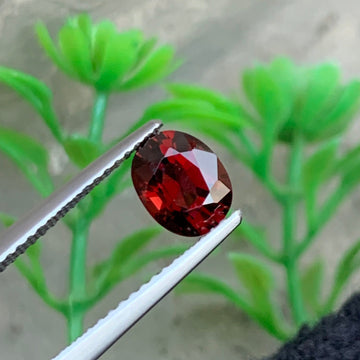 1.20 carat red spinel gemstone

burma red spinel oval cut