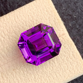 1.45 carat Brazilian amethyst gemstone
Natural pink purple amethyst eye clean