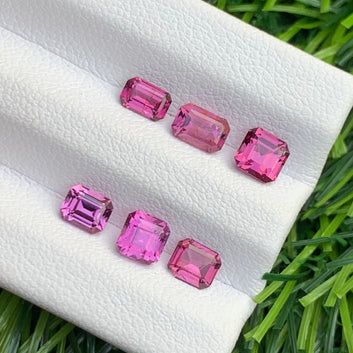 Pink Garnet for necklace
2.90 carats garnet lot for jewelry
pinkish red garnet loose stones natural