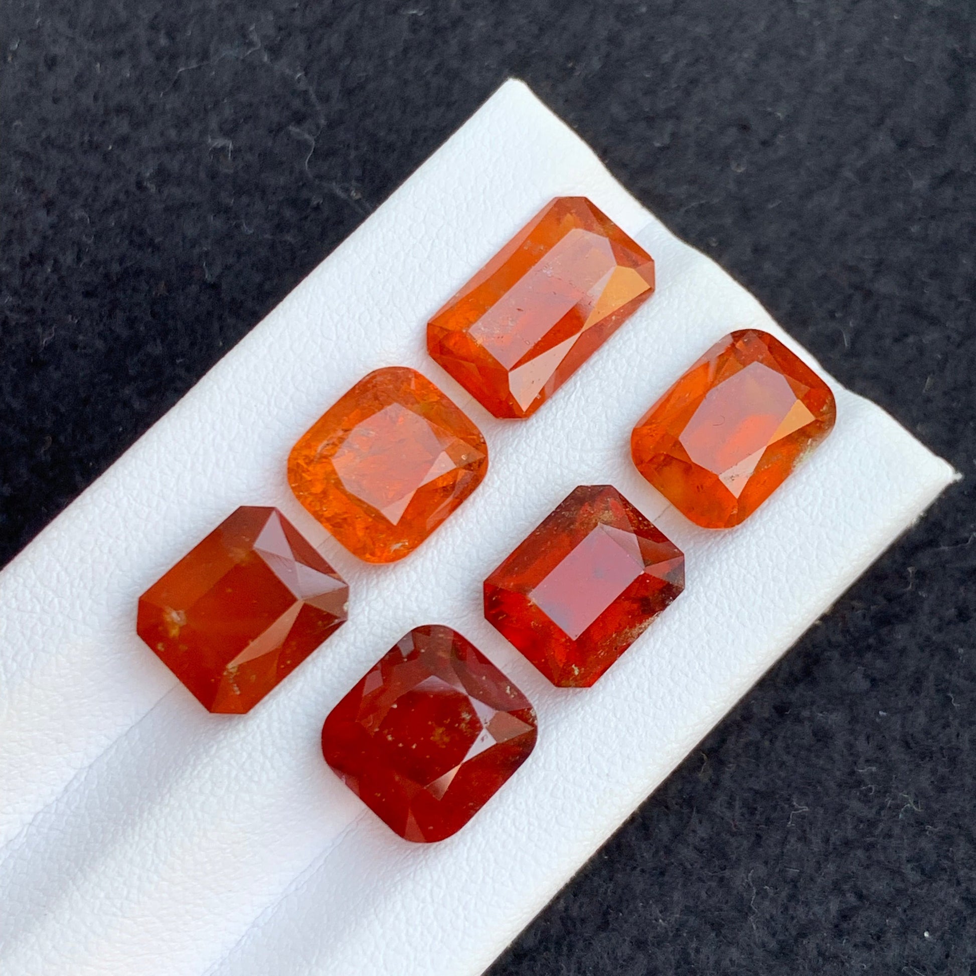 orange garnet lot
32.15 carats loose Hessonite Garnet lot mixed shapes