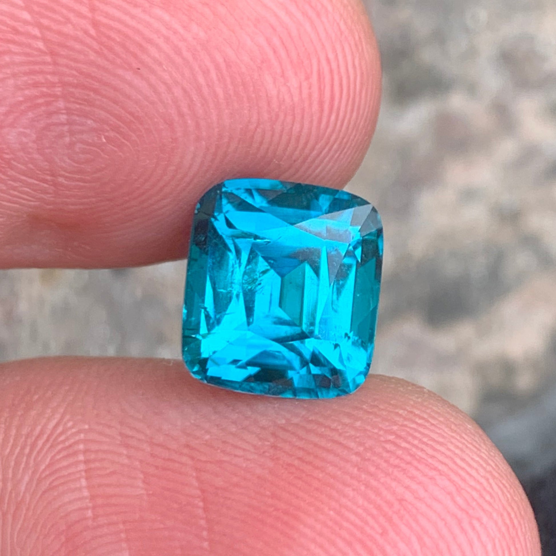 4.09 carats neon blue tourmaline cushion cut gemstone
Natural Afghan neon blue tourmaline loose stone