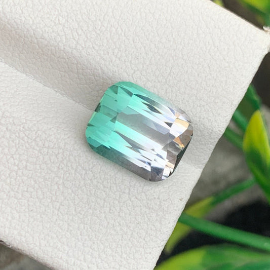 Bicolor Tourmaline gemstone
Bicolor Tourmaline  jewelry
4.60 carats natural bicolor tourmaline cushion cut gemstone from Afghanistan
Eye clean Afghan bicolor tourmaline loose gemstone by OneStep Gems