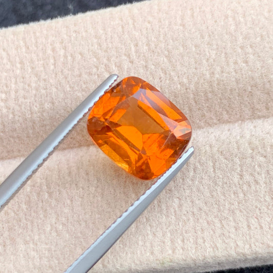 Hasonite garnet
garnet gemstone
garnet ring
radiant cushion cut hessonite garnet