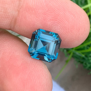 5.55 Carats London Blue Topaz Asscher Cut Loose Gemstone – Onestep Gems