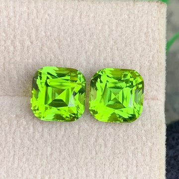 Green Peridot gemstone
Green Peridot jewelry