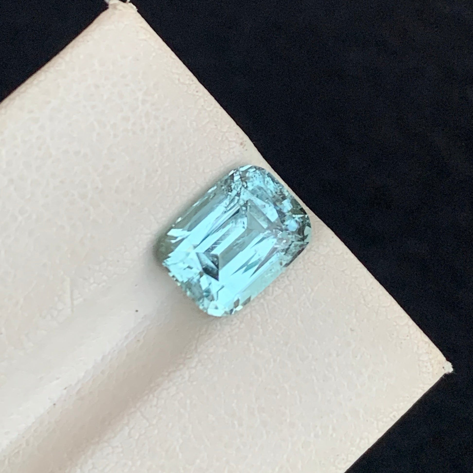 Loose seafoam Tourmaline
Afghan Light Seafoam Tourmaline 3.30 Carats