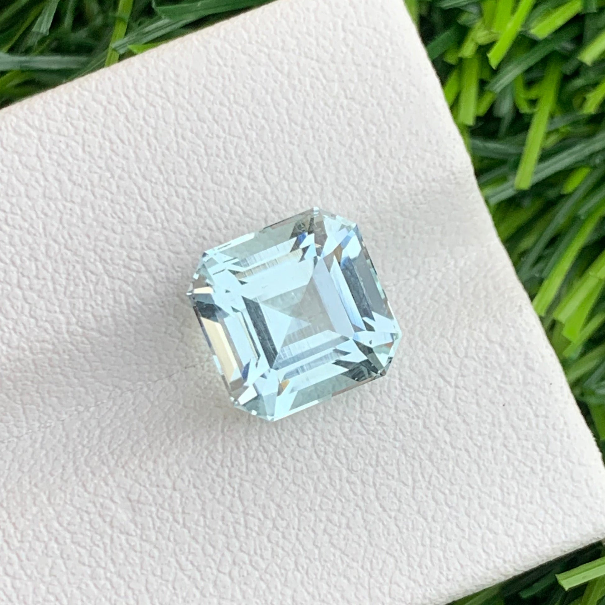 Aquamarine Gemstone 
Aquamarine Gemstone jewelry
Aquamarine Gemstone 4.35 carats Asscher cut
Natural Pakistan aquamarine gemstone