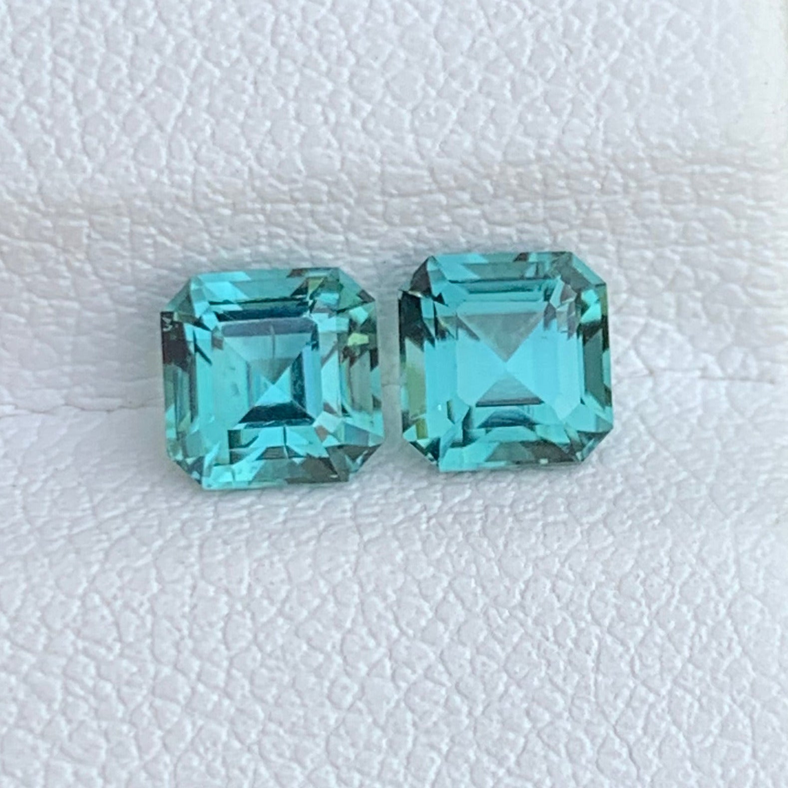 Seafoam tourmaline
Greenish tourmaline