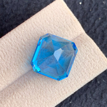 electirc swiss topaz
Asscher Cut Swiss Blue Topaz

Vivid Blue Topaz Gemstone