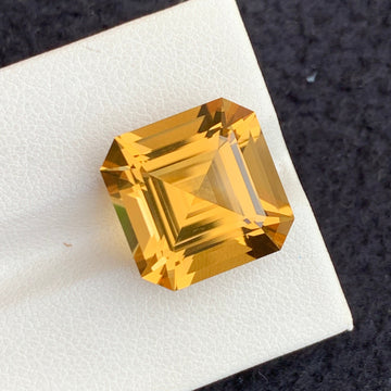 Asscher Cut Yellow Citrine Gemstone 13.20 Carats - Front View