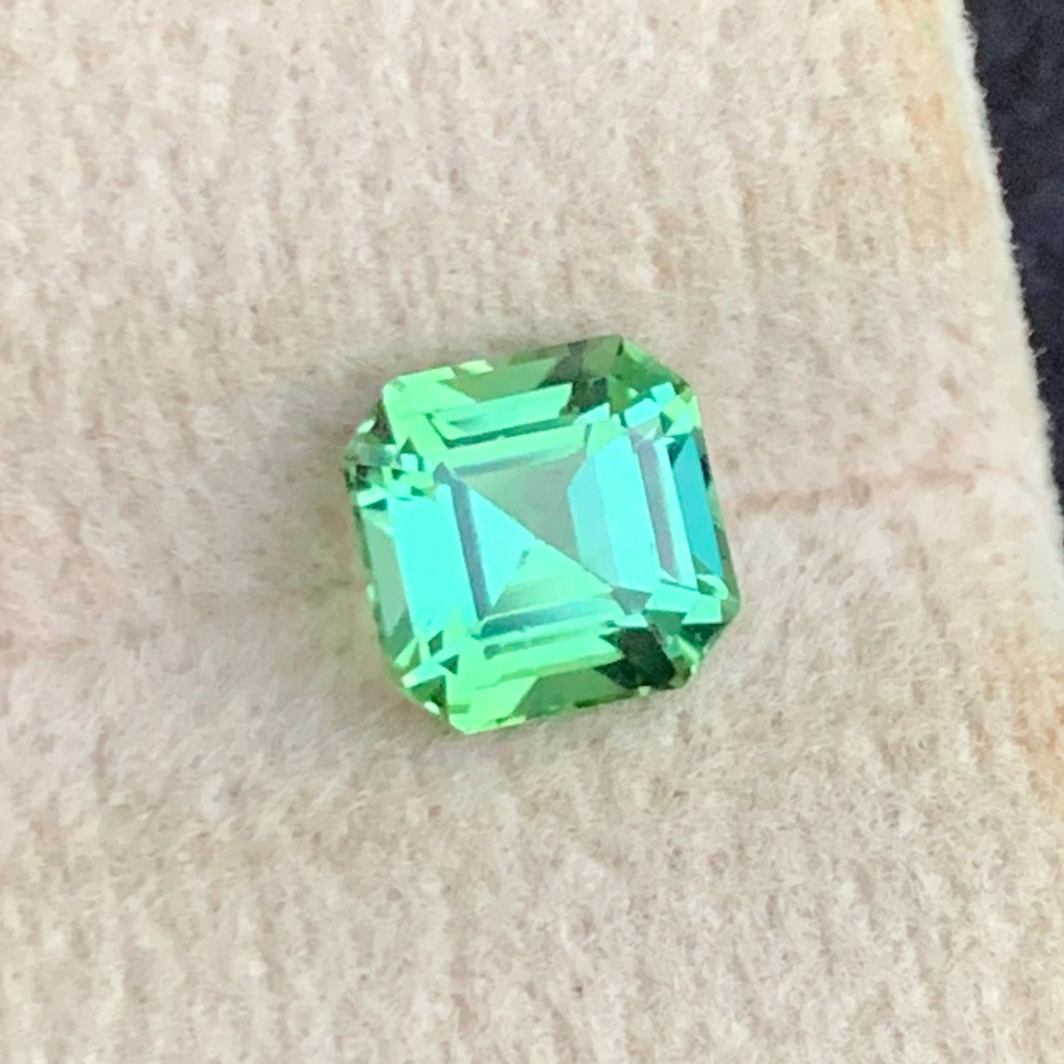 Bluish Green Tourmaline ring
Asscher cut bluish green tourmaline for rings and pendants
Untreated bluish green tourmaline gemstone from Afghanistan
