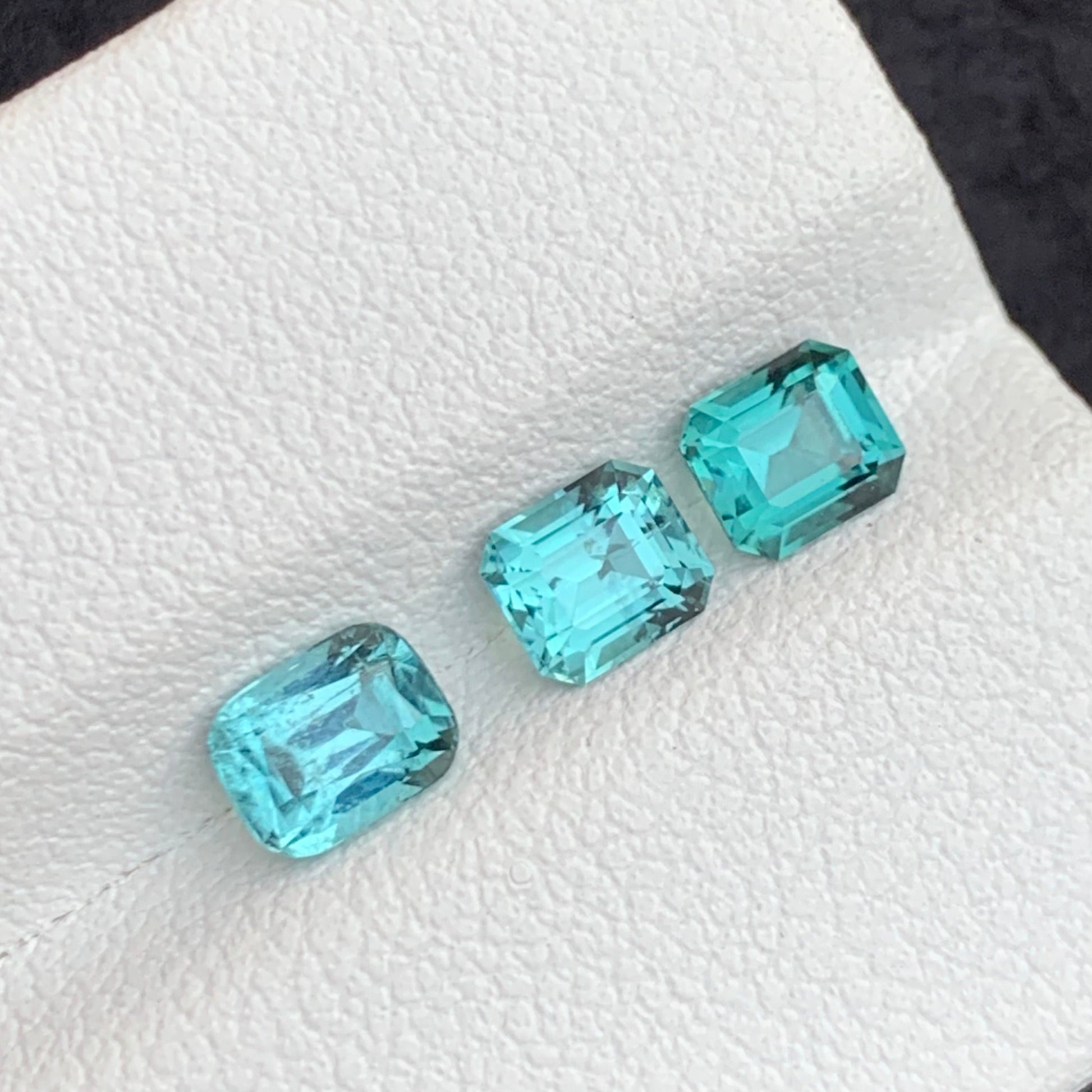Blue green lagoon tourmaline gemstone set
Emerald cut lagoon tourmaline pair