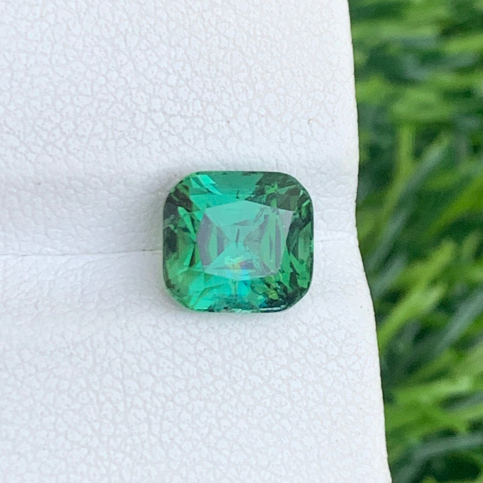 Bluish Green Tourmaline jewelry
Bluish Green Tourmaline Gemstone for Jewelry Making