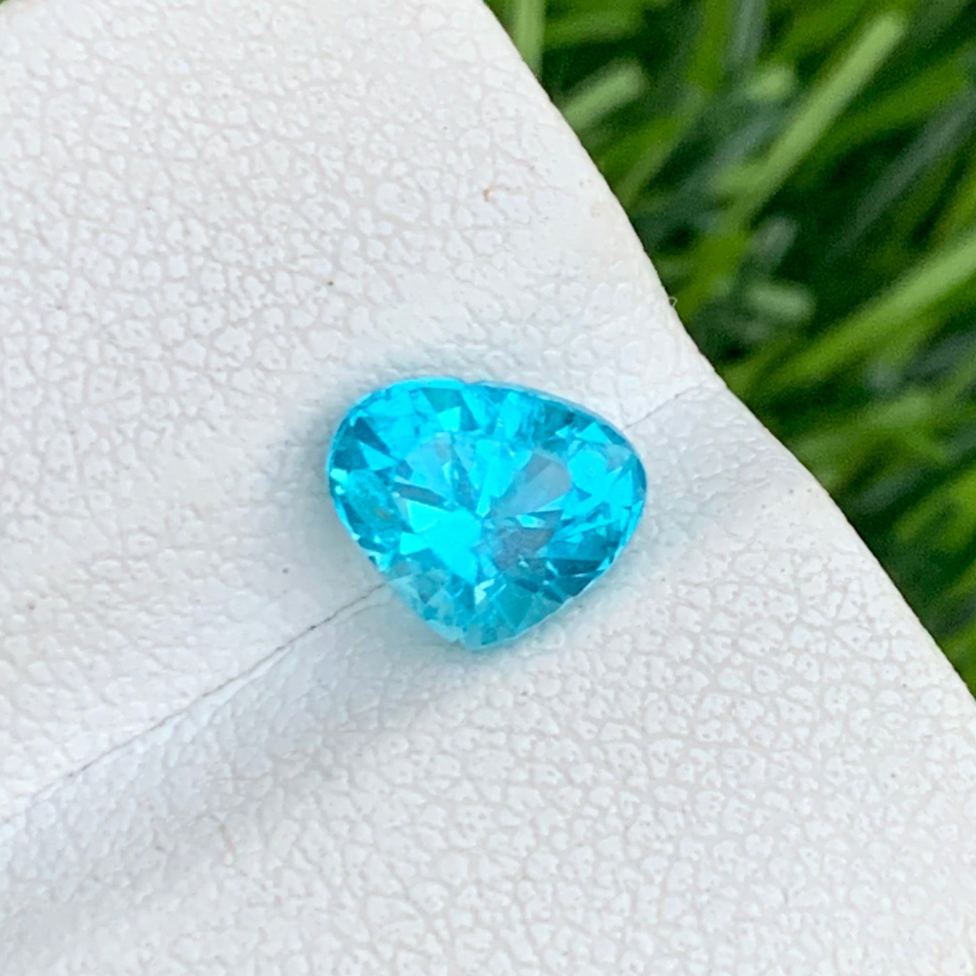 Blue apatite Stone
Brazilian Blue Apatite Gemstone Close Up