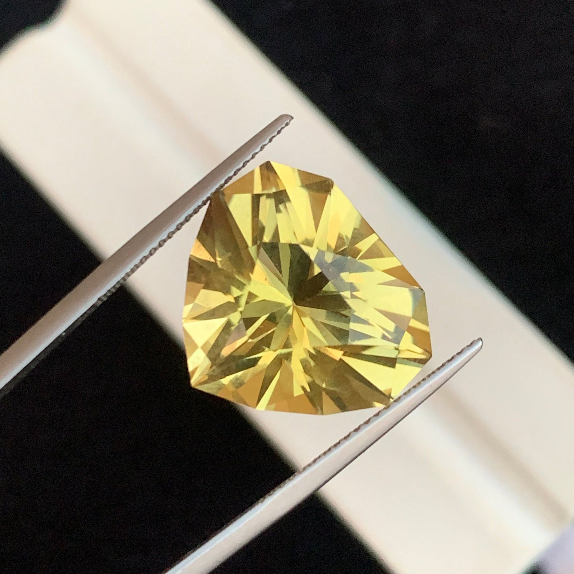 Lemon Quartz Gems
Brazilian Lemon Quartz Heart Shape