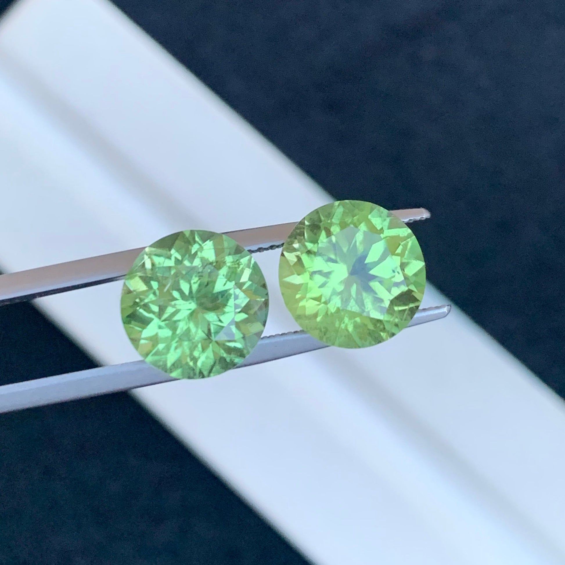 Buy Loose Peridot Pair Online USA – 7.85 Carats
