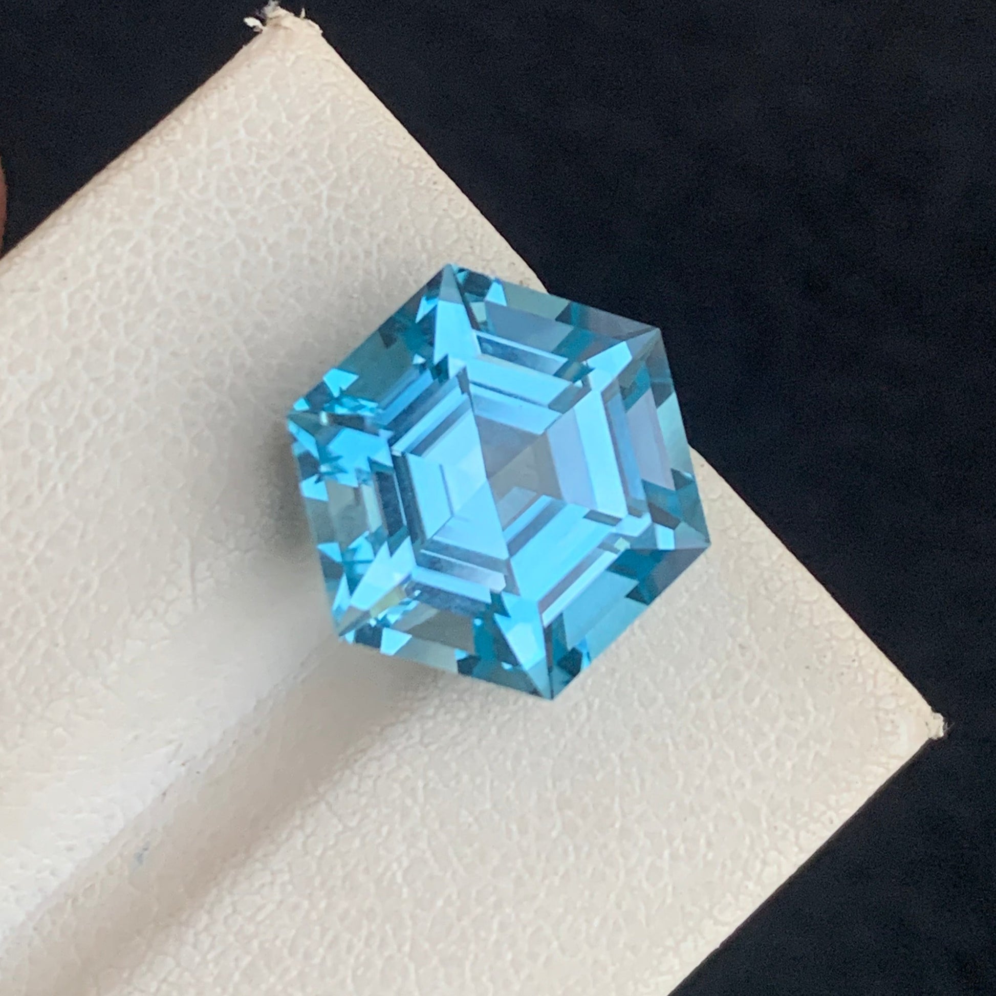 Buy Swiss Blue Topaz Hexagonal Cut Stone Online – OneStep Gems
