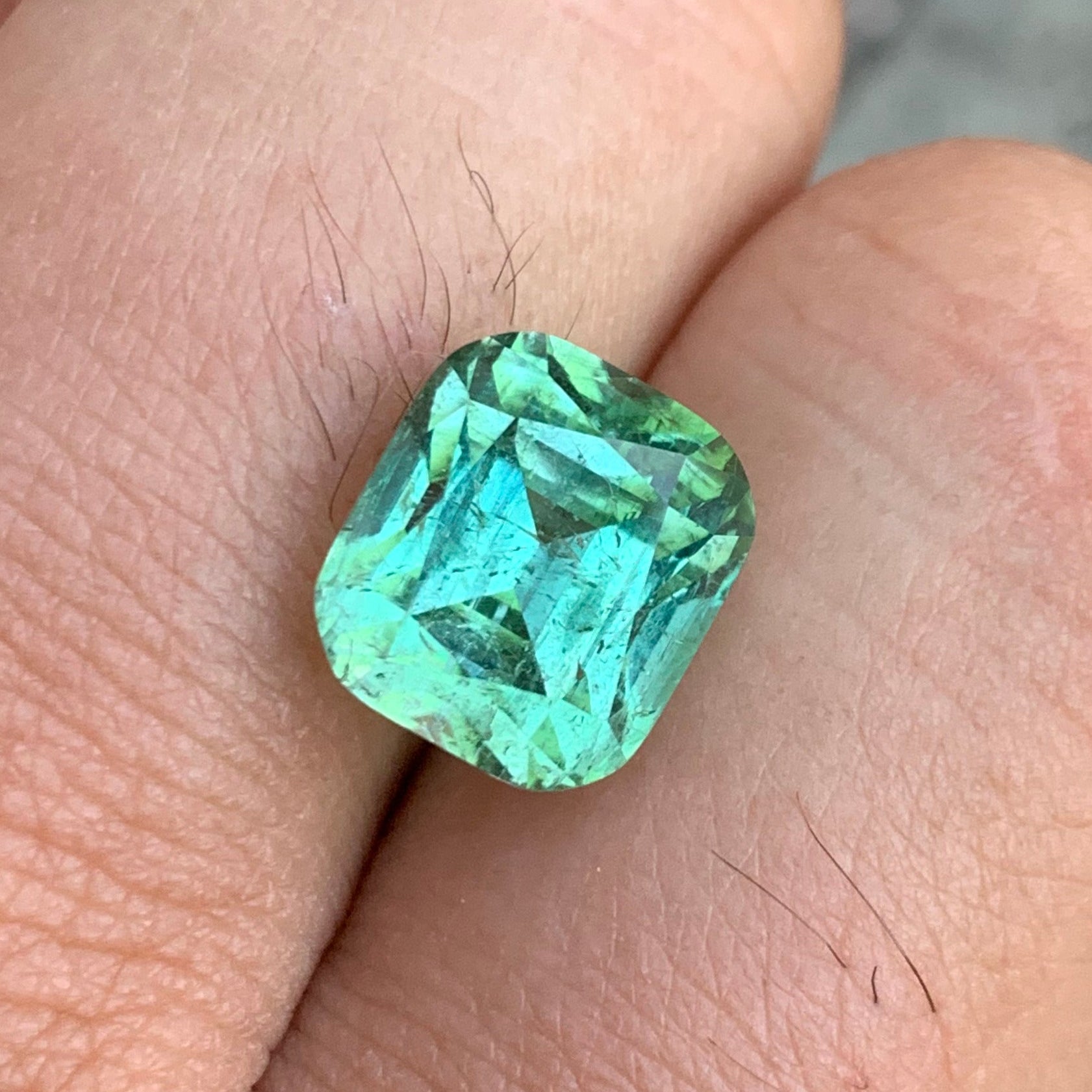 mint green tourmaline
Cushion Cut Mint Green Tourmaline Jewelry

Rare Afghanistan Tourmaline Stone