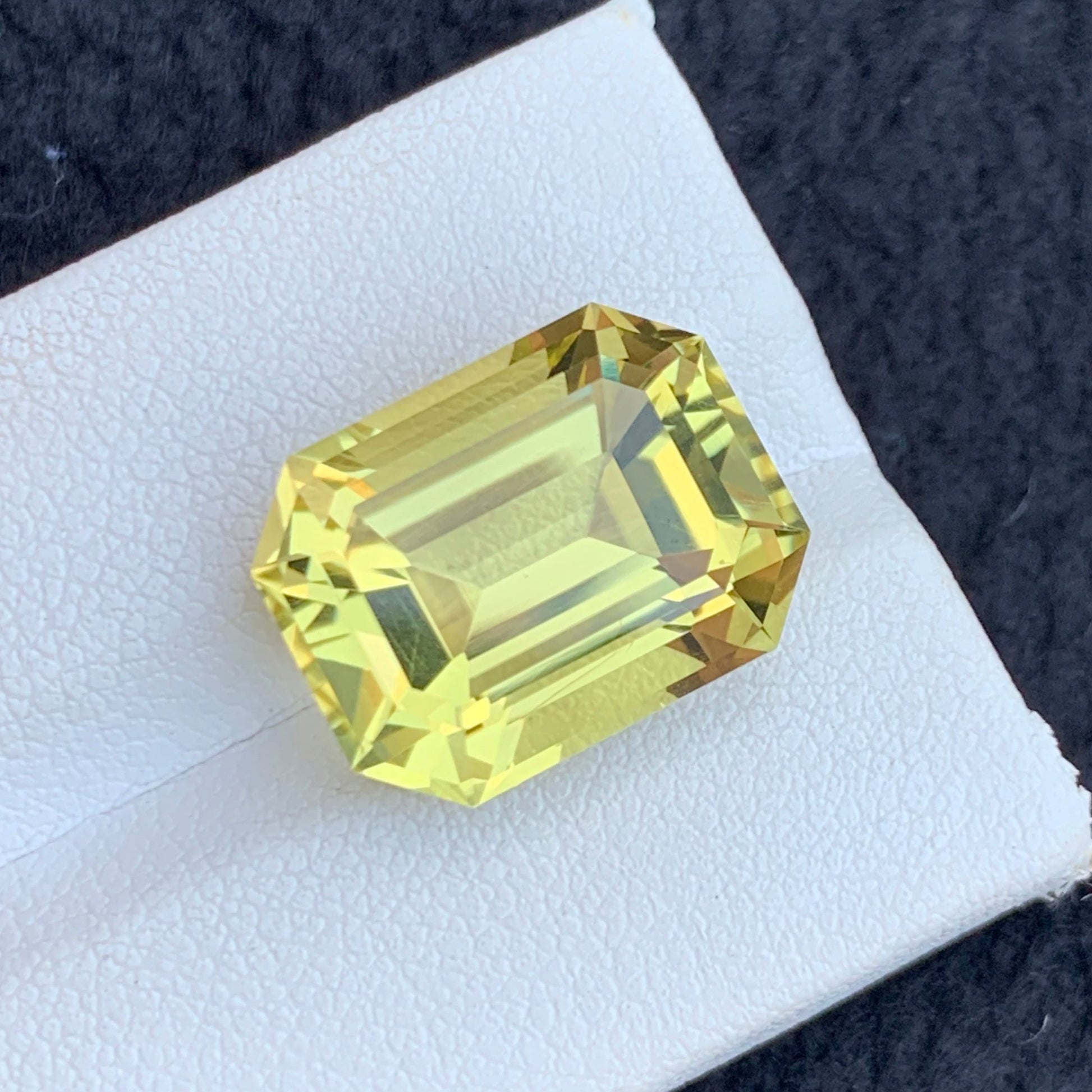 Emerald Cut Lemon Quartz for Jewelry Design