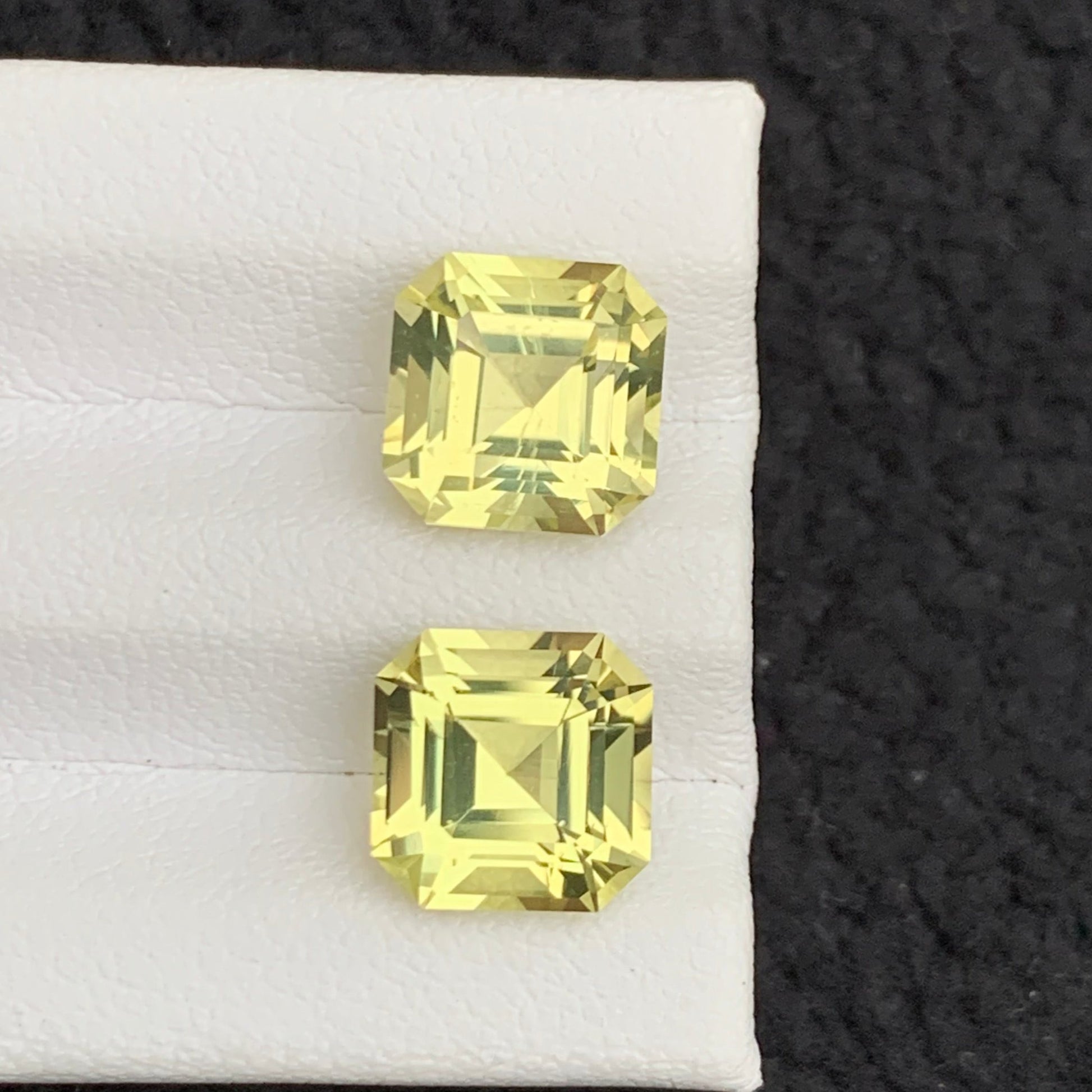 Lemon Quartz Stone Pair
Eye Clean Lemon Quartz Gem Pair for Jewelry