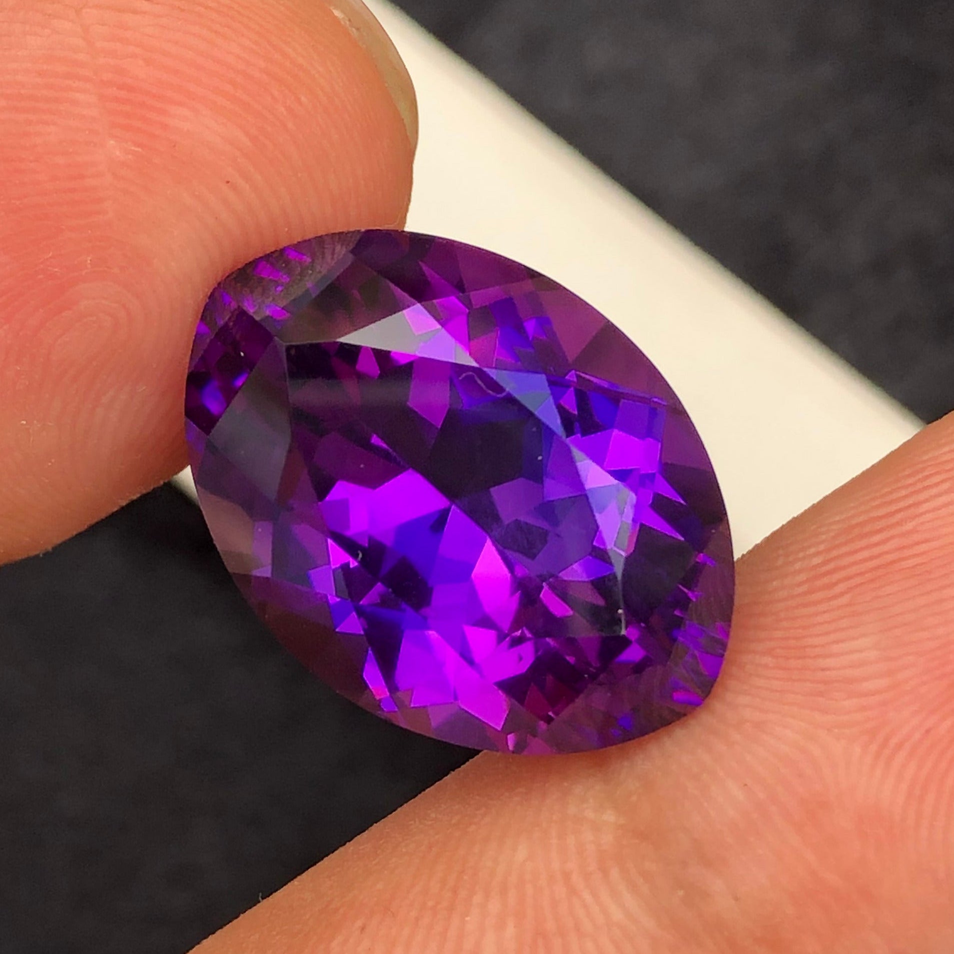  Pink Purple Amethyst ring
Brazilian Amethyst Loup Clean Gemstone
