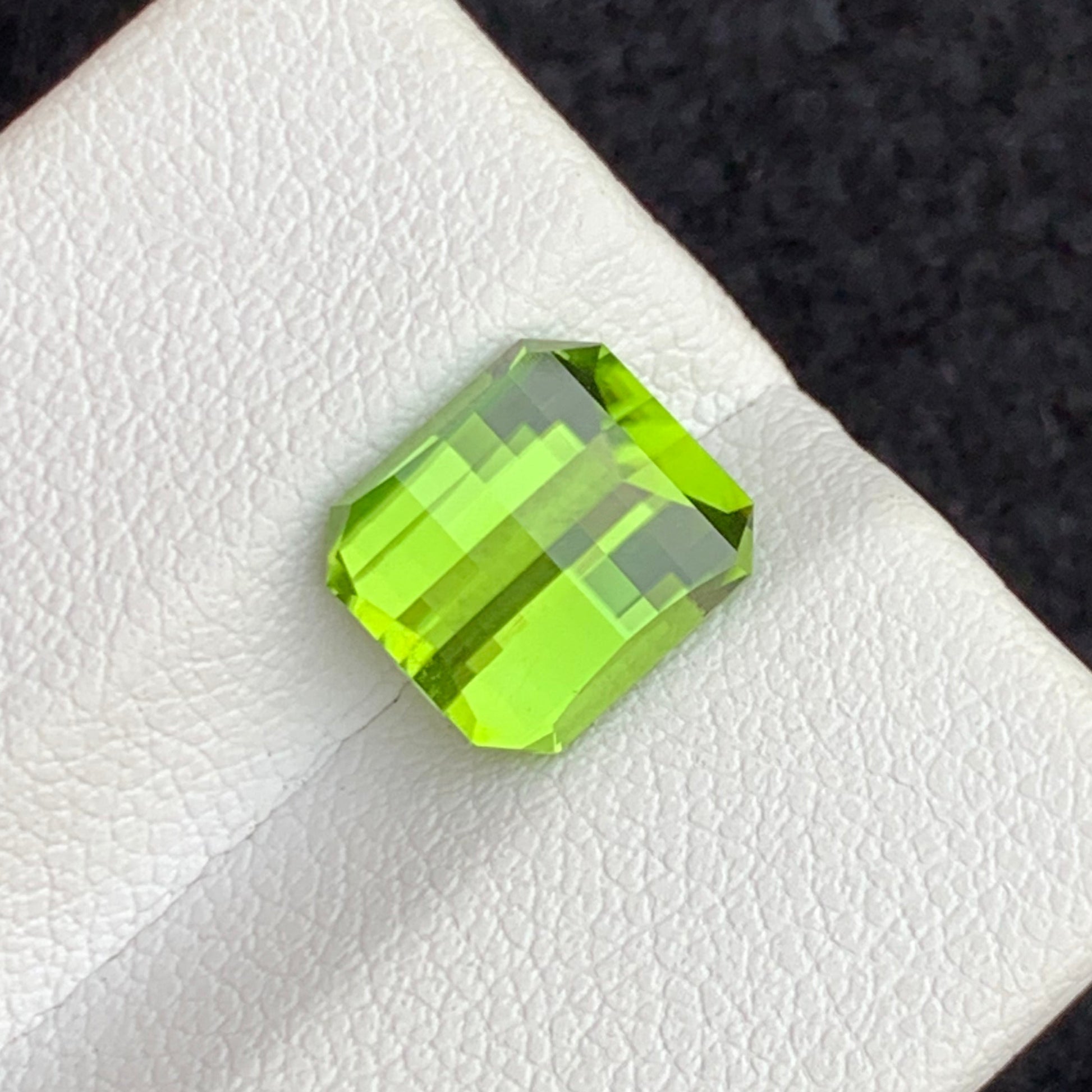 Loose Green Peridot
Natural Green Peridot
Faceted Green Peridot