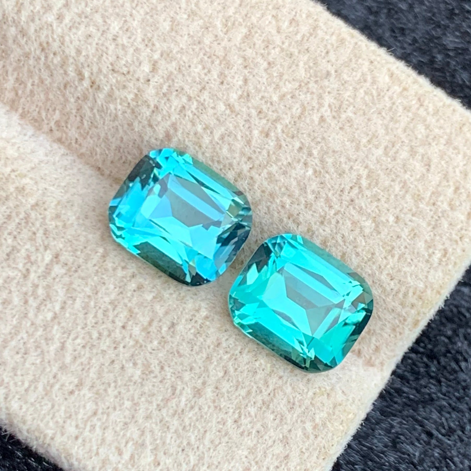 Genuine Lagoon Tourmaline cushion cut gemstones from Afghanistan
Luxury blue green Tourmaline pair with exceptional brilliance