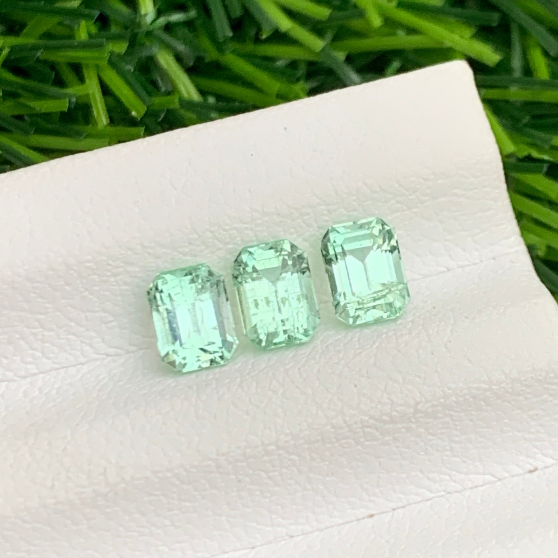 Tourmaline Jewellery Set
Green tourmaline emerald shape loose gemstone USA