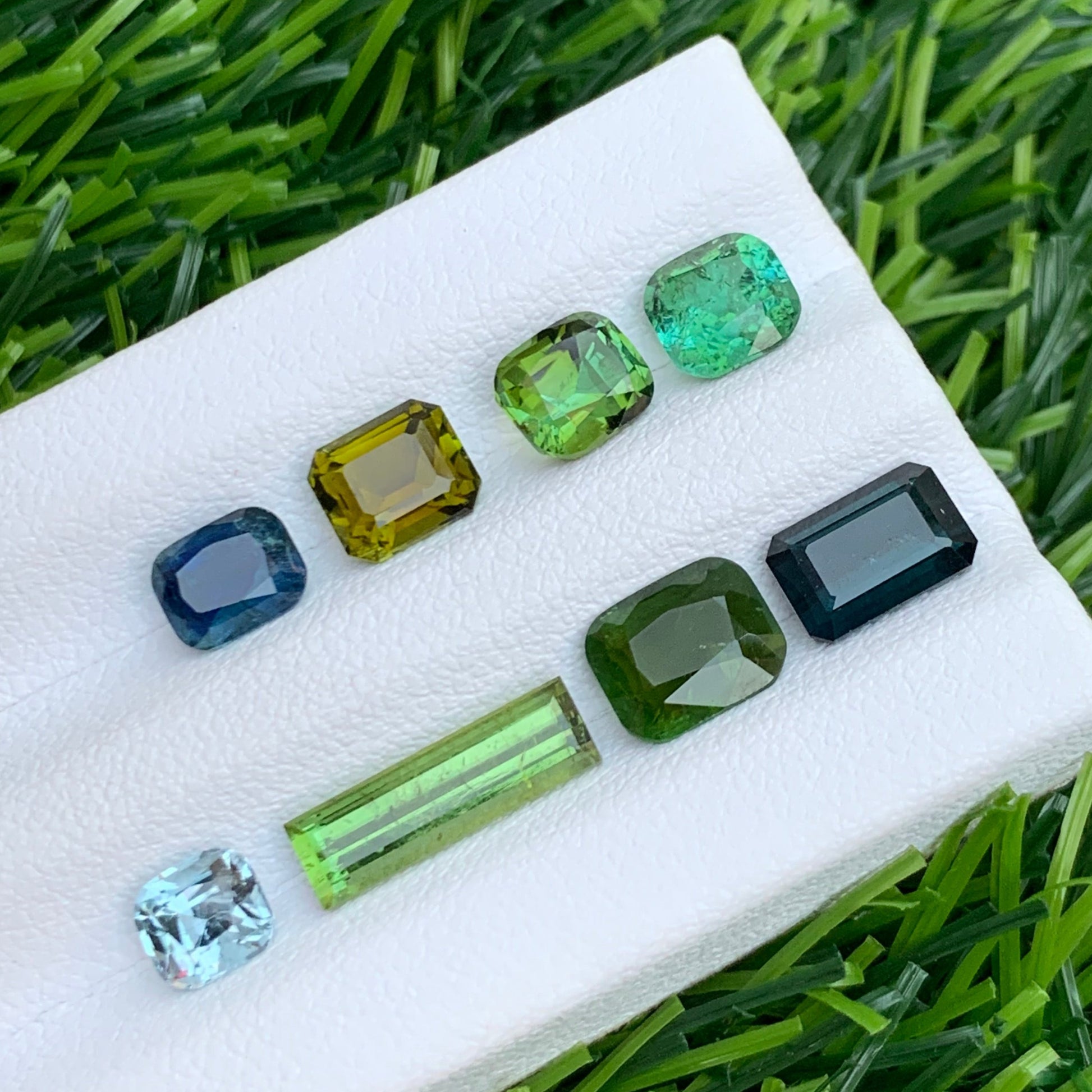 High quality VVS tourmaline stones lot