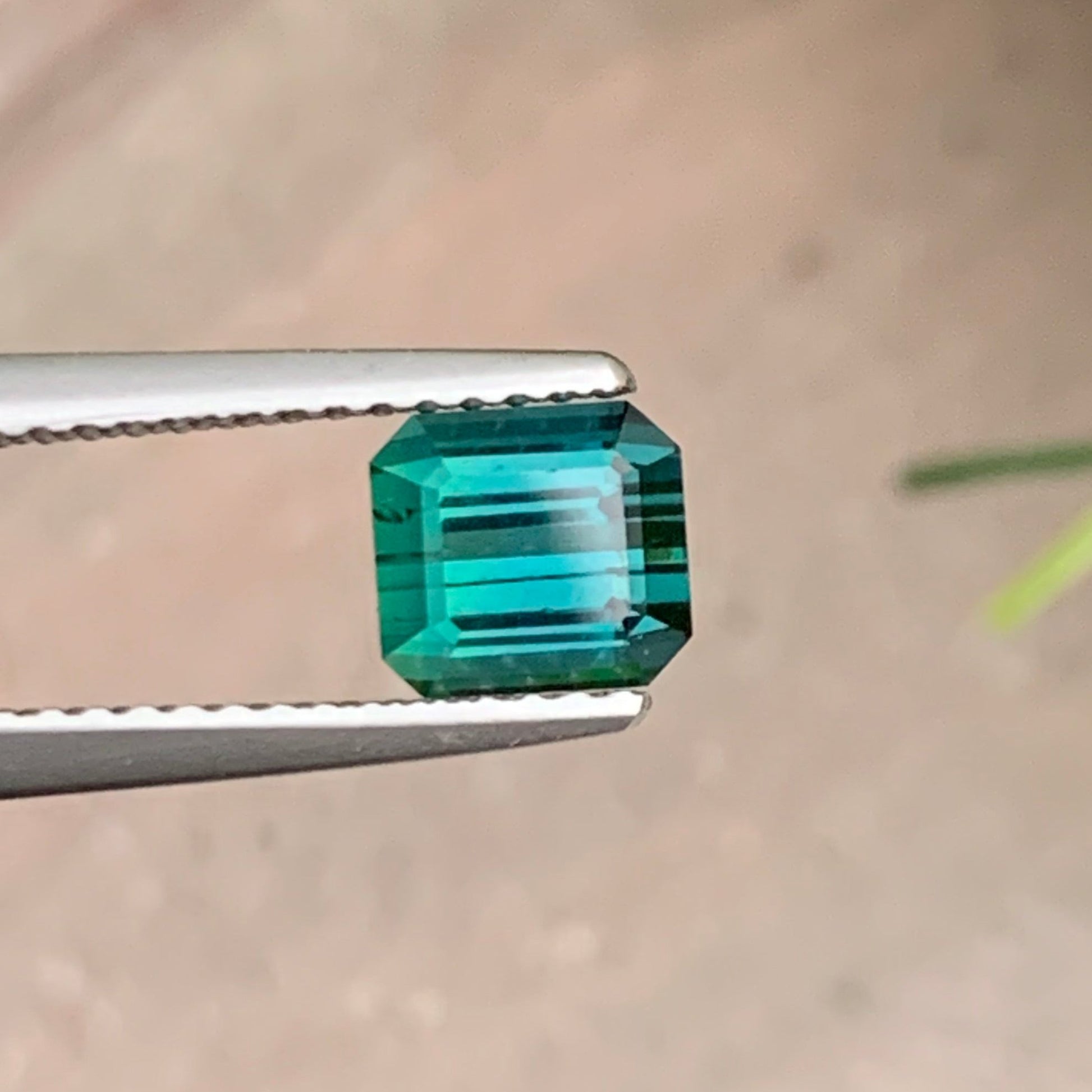 Hot bluish green Jewelry
Hot Bluish Green Tourmaline Loose Gemstone Top Display
