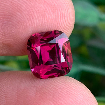 4.96 Carats Umbalite Garnet Gemstone with Cushion Cut, High quality Garnet Gemstone for Jewelry