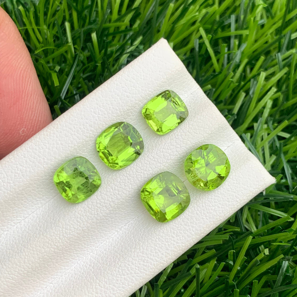 Green Peridot lot
Green Peridot set