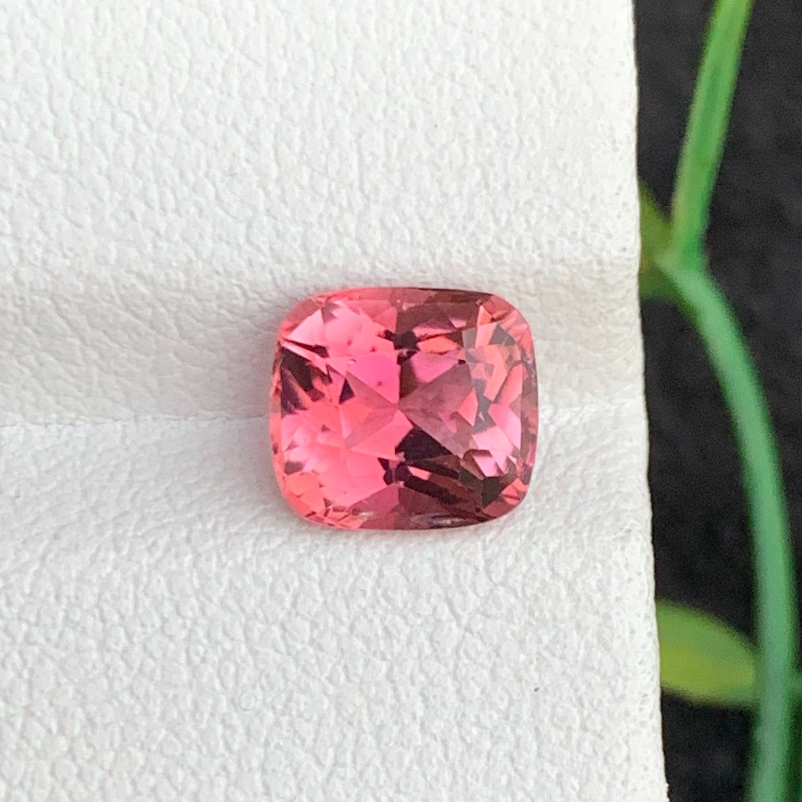  Hot Pink Tourmaline Gemstone
 Hot Pink Tourmaline  Jewelry
