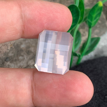  Rose Quartz Gemstone
 Rose Quartz jewelry