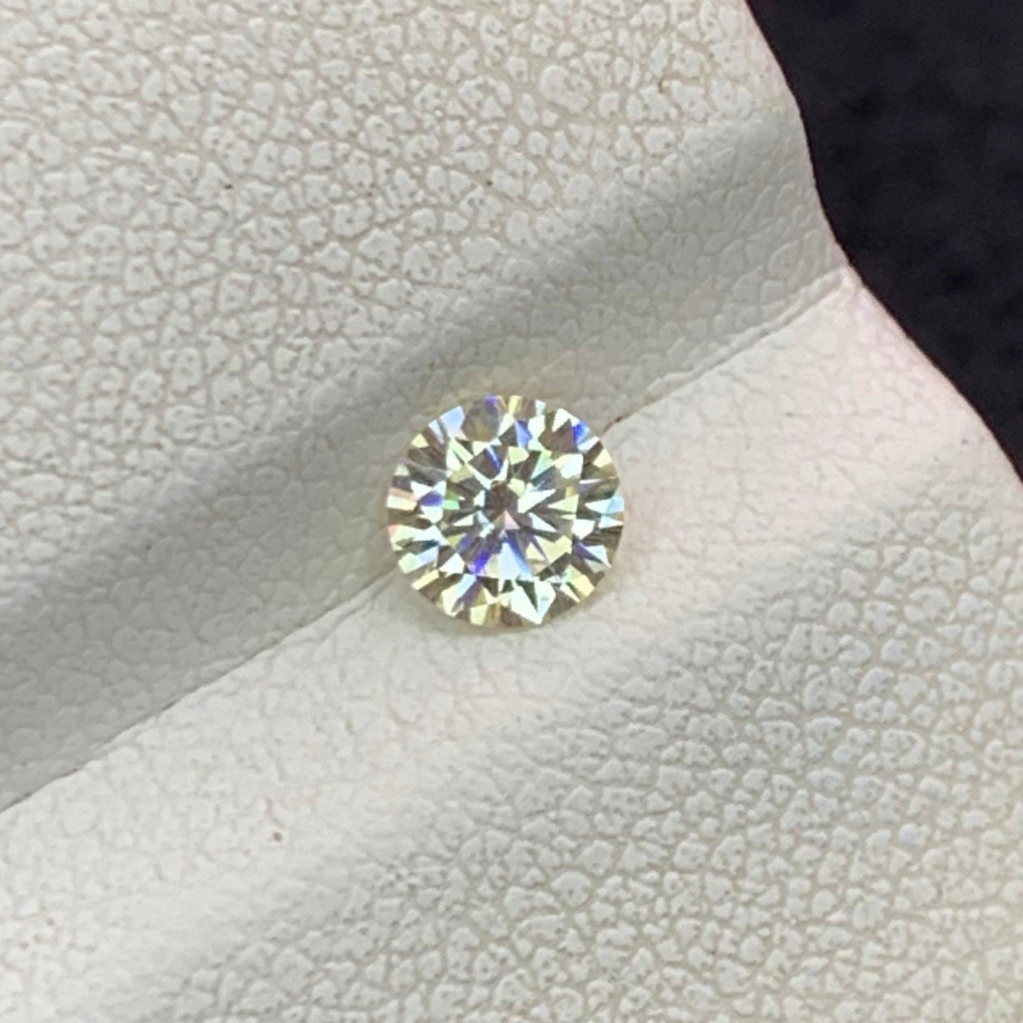 Diamond Moissanite