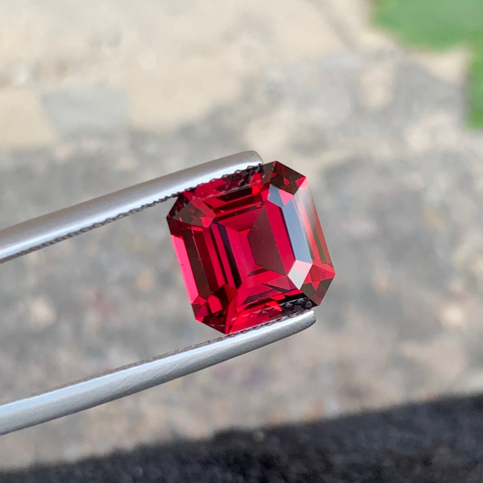 Rhodolite Garnet Ring
Rhodolite Garnet Pendant