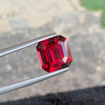 Rhodolite Garnet Ring
Rhodolite Garnet Pendant