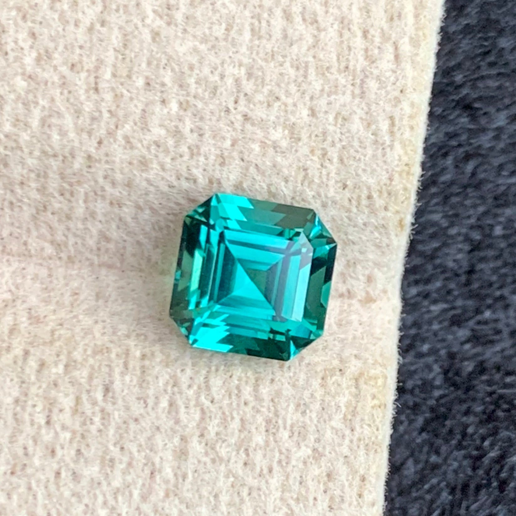 Greenish Lagoon Tourmaline
Lagoon Tourmaline jewelry
