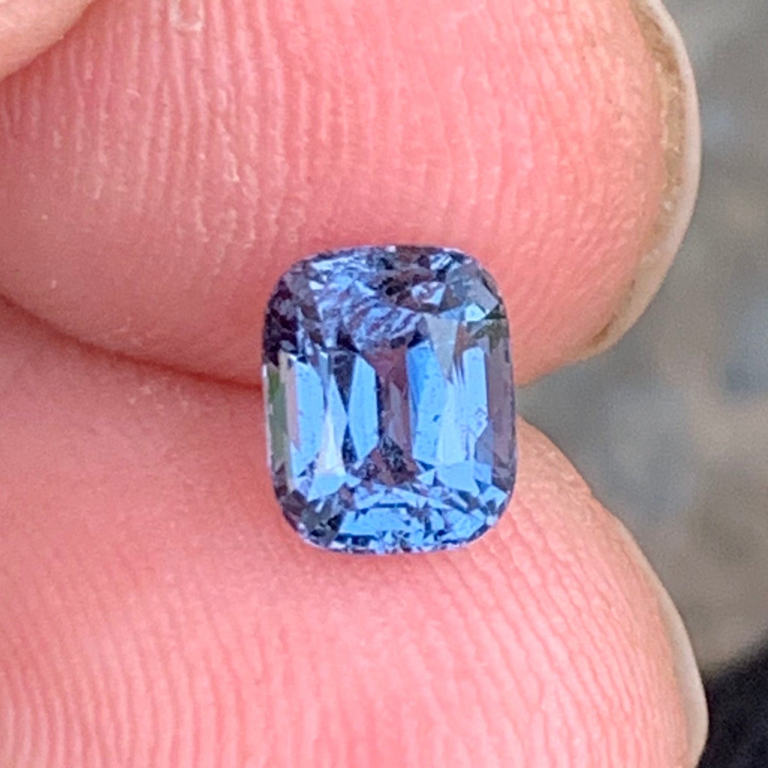 Grayish Blue Spinel ring
Grayish Blue Spinel pendant