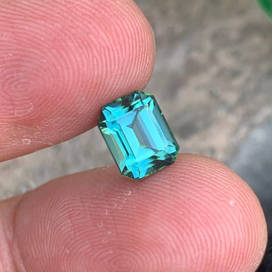 Lagoon Tourmaline gemstone
 Lagoon Tourmaline jewelry