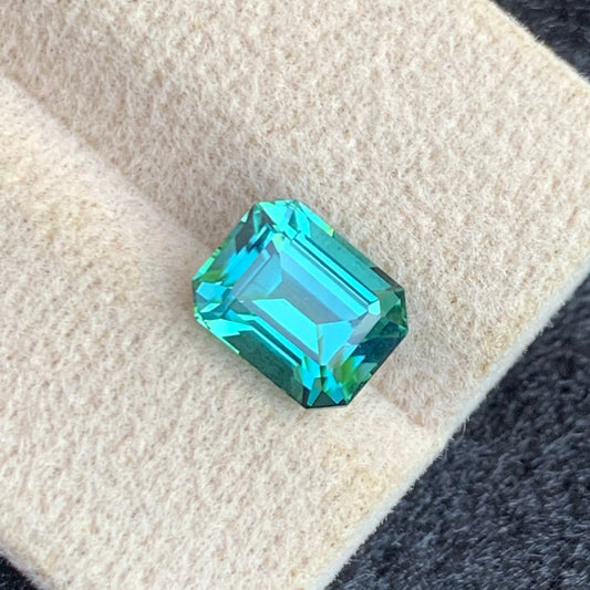 Lagoon Tourmaline ring
Lagoon Tourmaline pendant