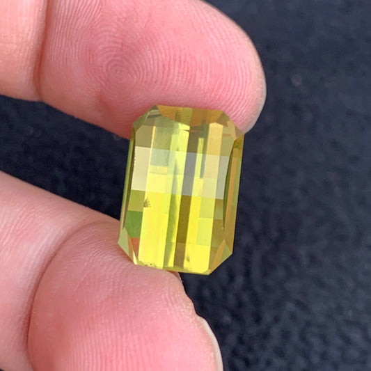 14.25 Carats Lemon Quartz from Brazil, Yellow Gemstone-Pixel Shape