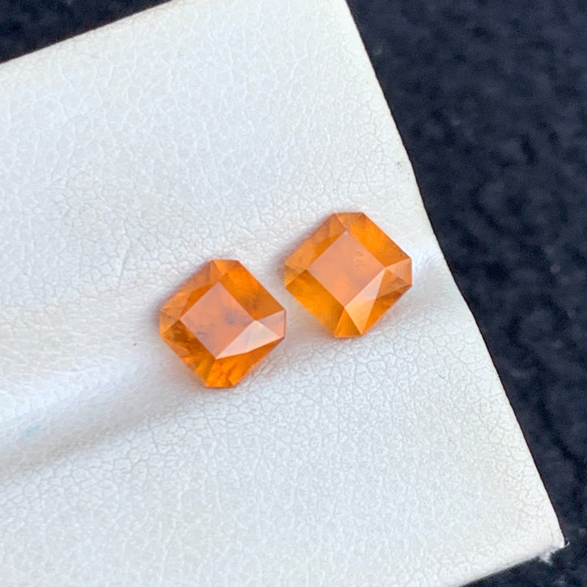 Penta garnet Pair